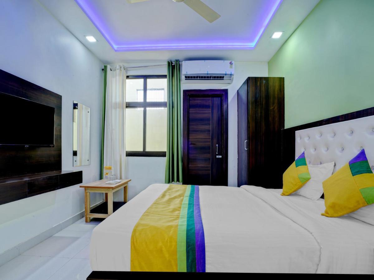 Hotel The Orient Tree, Agra Agra  Esterno foto
